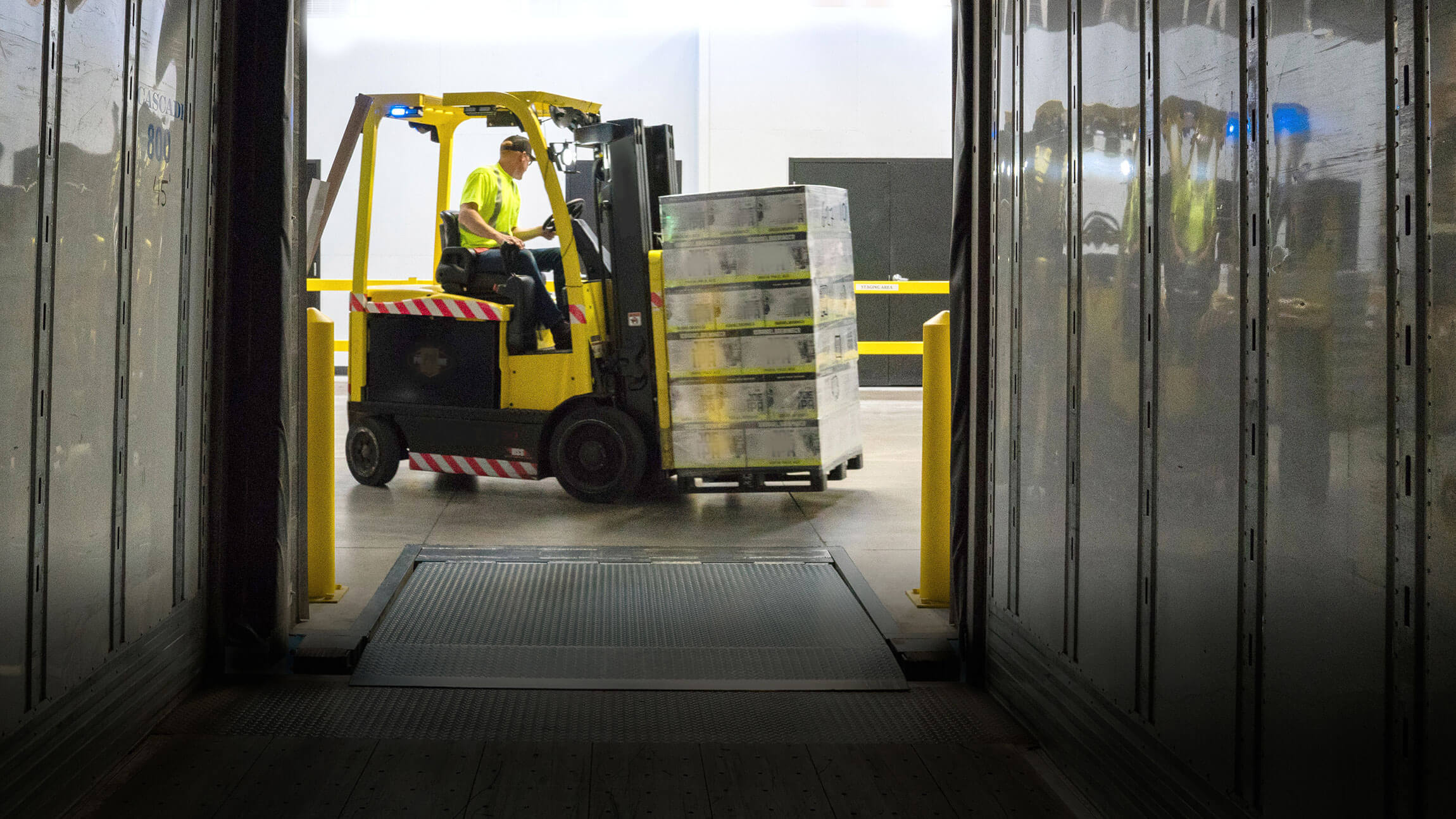 solutions_logistics_main-4th-round